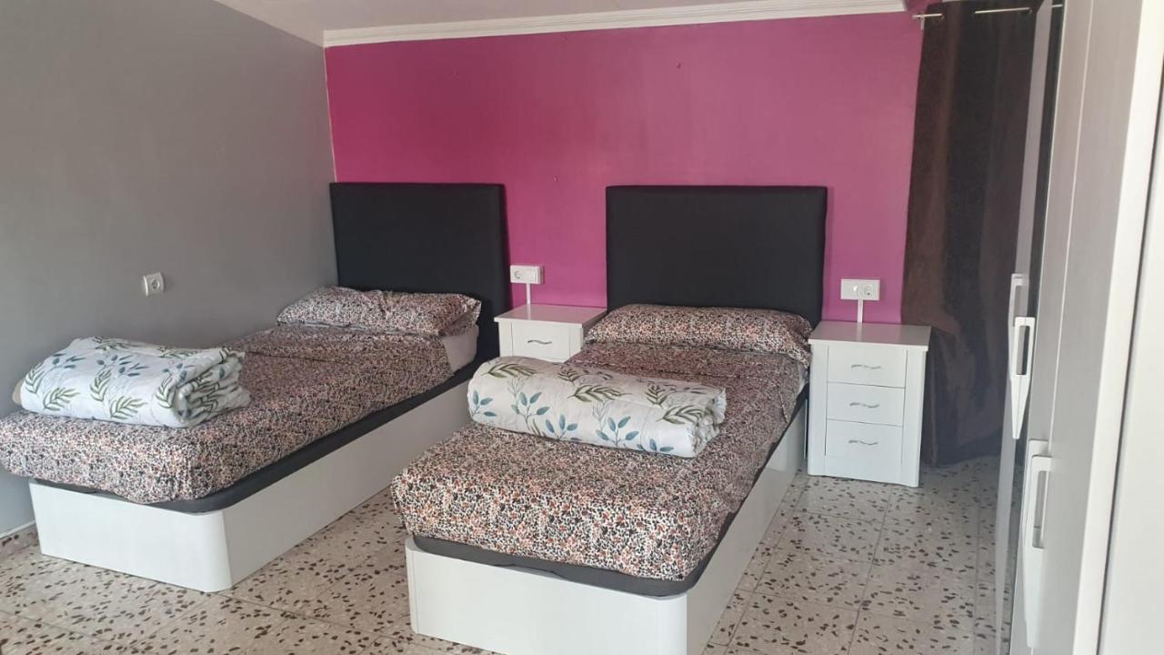 Apartamentos Atlas Terrassa V Extérieur photo